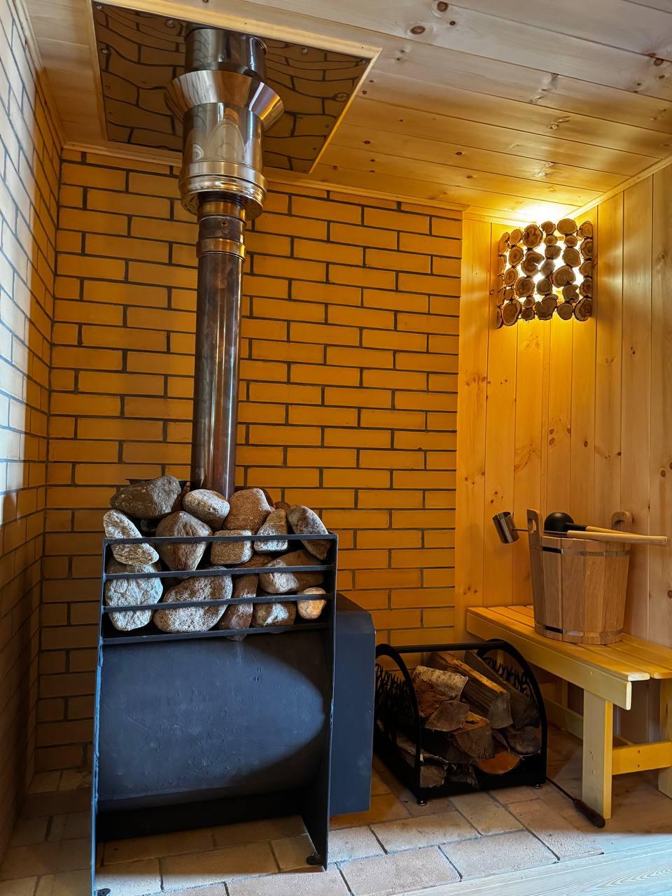 Russian banya with a plunge pool